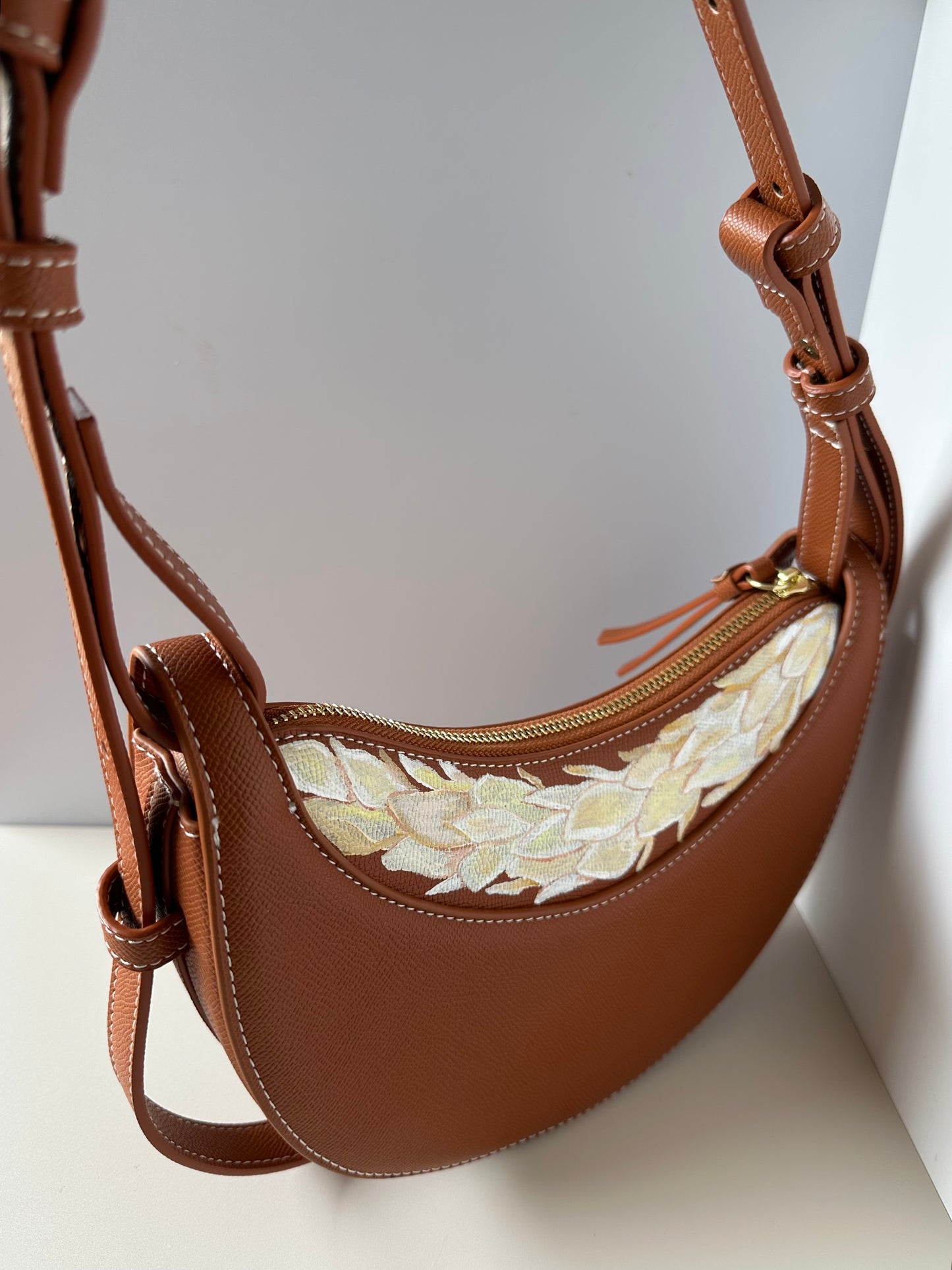 Ginger Crescent Equestrian Bag