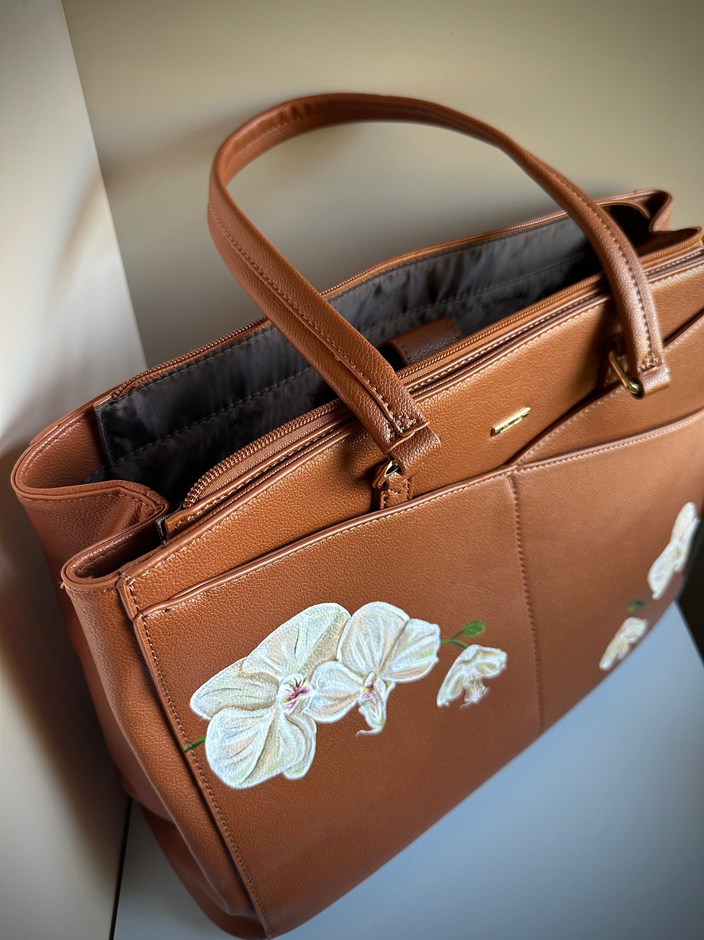 Orchid Business & Travel Tote