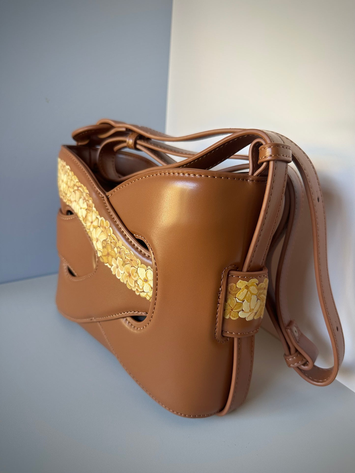Puakenikeni Poepoe Knotted Bag