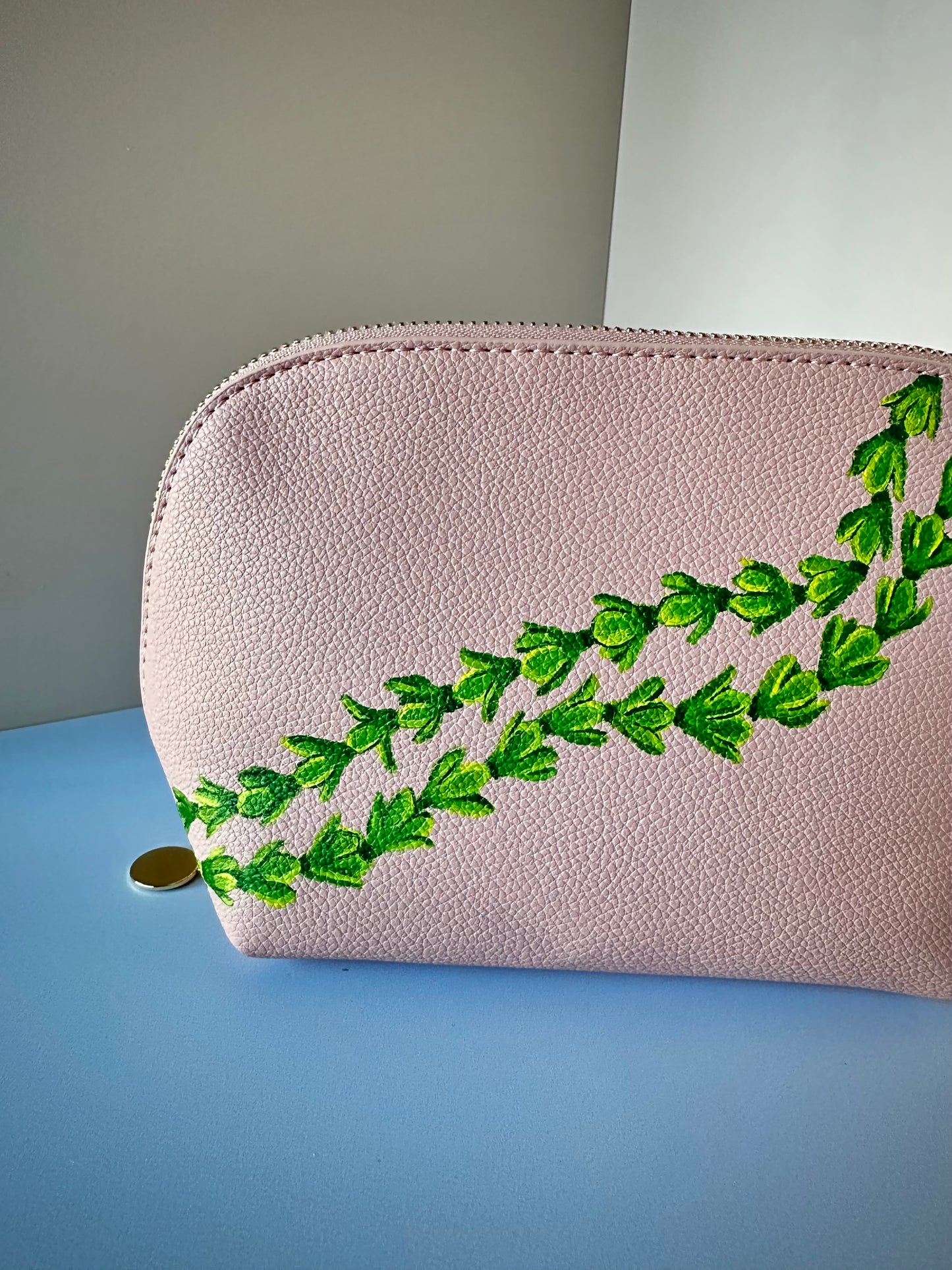 Blush Pakalana Pouch