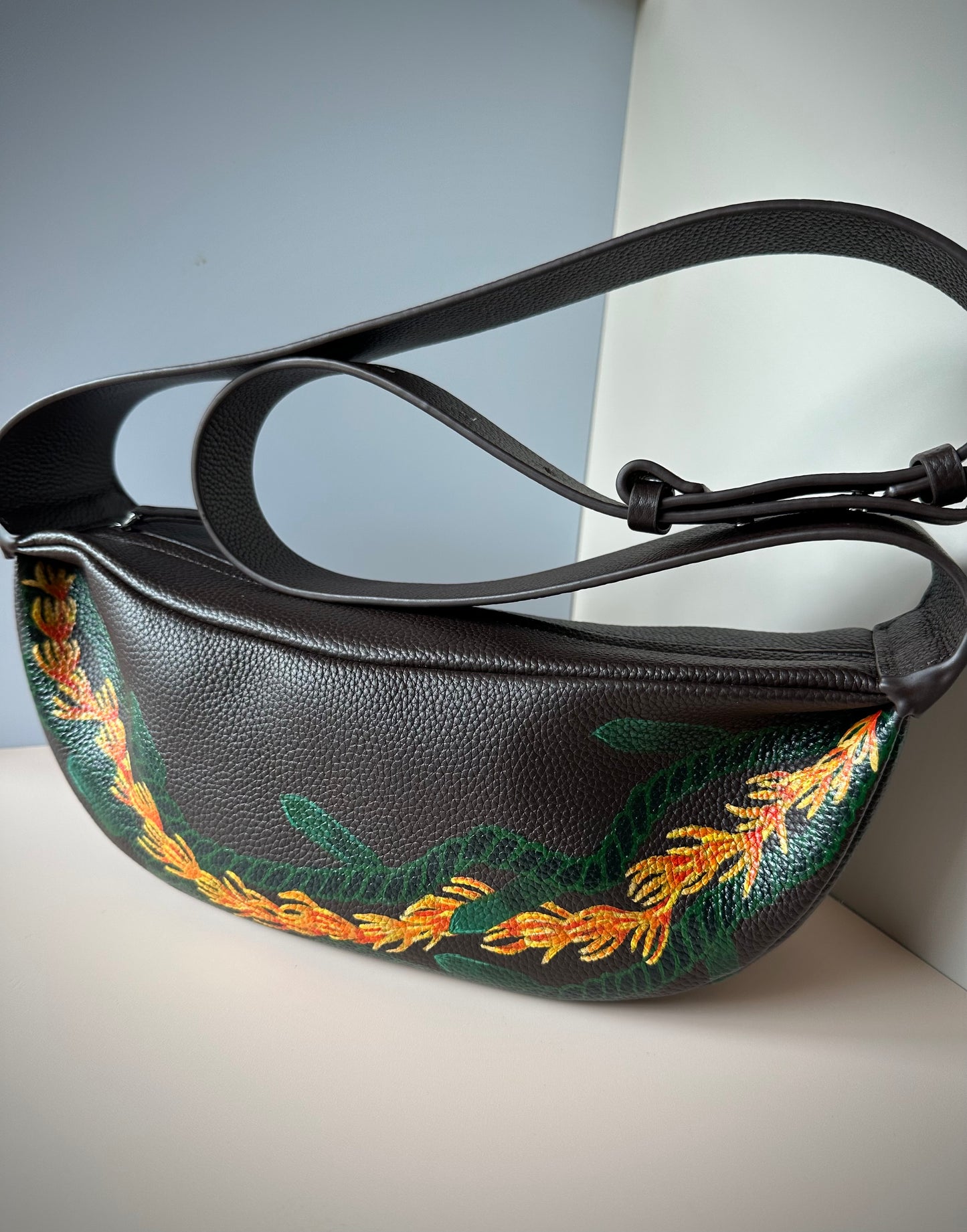 Kukunaokala & Ti Crossbody Bag