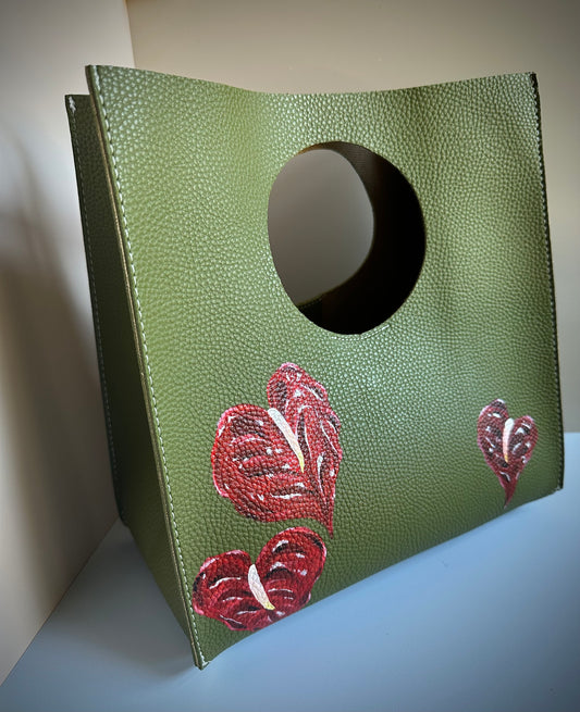 Anthurium Minimalist Bucket Bag